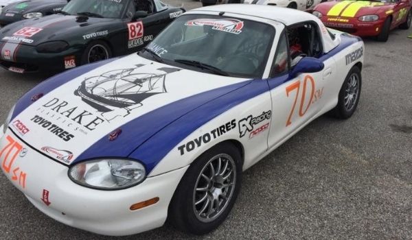 Drake-Plastics-Industry-Applications-Automotive-Racing-600x350