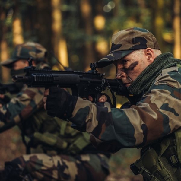 Drake-Plastics-Industry-Applications-Military-Defense-Weapon-Systems-1-600x600